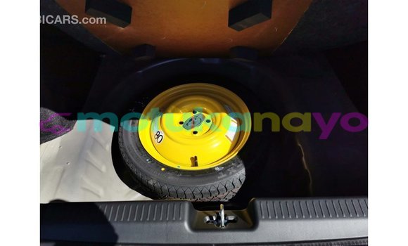 Buy Import Suzuki 750 Other Bike in Import - Dubai in Bandundu Buy Import Suzuki 750 Other Bike in Import - Dubai in Bandundu