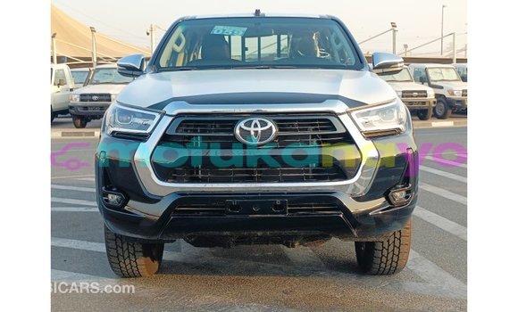 Buy Import Toyota Hilux Black Car in Import - Dubai in Bandundu Buy Import Toyota Hilux Black Car in Import - Dubai in Bandundu