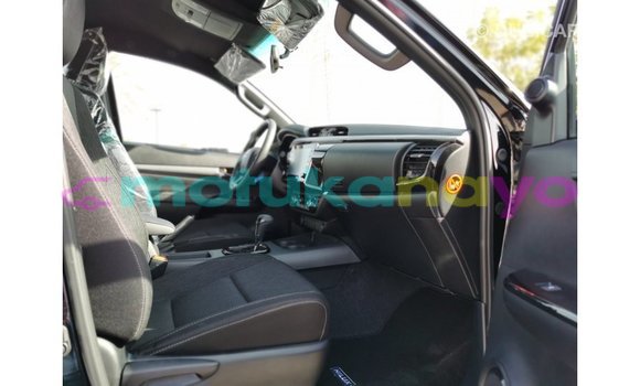 Buy Import Toyota Hilux Black Car in Import - Dubai in Bandundu Buy Import Toyota Hilux Black Car in Import - Dubai in Bandundu