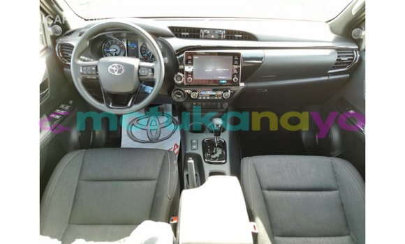 Buy Import Toyota Hilux Black Car in Import - Dubai in Bandundu Buy Import Toyota Hilux Black Car in Import - Dubai in Bandundu