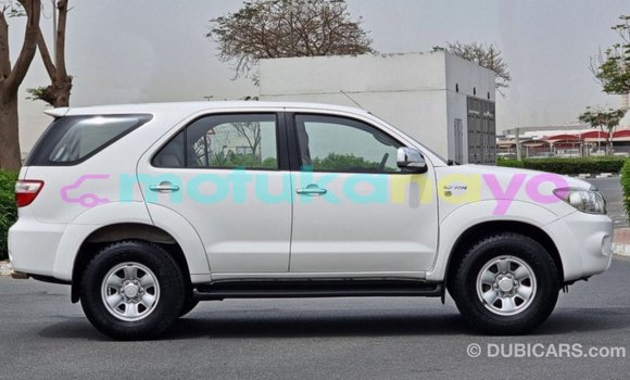 Buy Import Toyota Fortuner White Car in Import - Dubai in Bandundu Buy Import Toyota Fortuner White Car in Import - Dubai in Bandundu