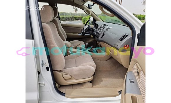 Buy Import Toyota Fortuner White Car in Import - Dubai in Bandundu Buy Import Toyota Fortuner White Car in Import - Dubai in Bandundu