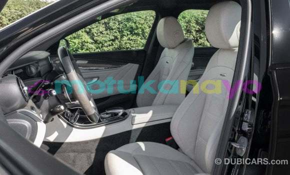 Buy Import Mercedes-Benz 190 (W201) Black Car in Import - Dubai in Bandundu Buy Import Mercedes-Benz 190 (W201) Black Car in Import - Dubai in Bandundu