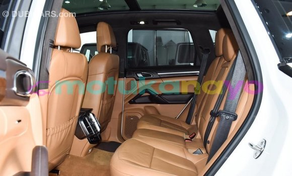 Buy Import Porsche Cayenne White Car in Import - Dubai in Bandundu Buy Import Porsche Cayenne White Car in Import - Dubai in Bandundu