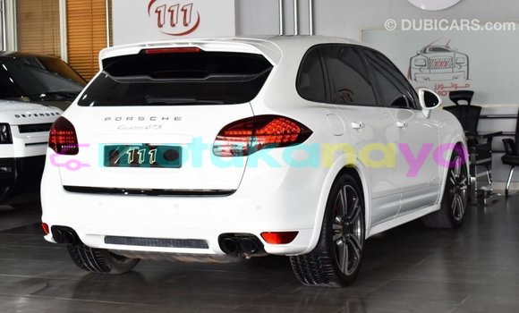 Buy Import Porsche Cayenne White Car in Import - Dubai in Bandundu Buy Import Porsche Cayenne White Car in Import - Dubai in Bandundu