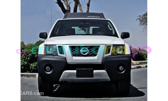 Buy Import Nissan Xterra White Car in Import - Dubai in Bandundu Buy Import Nissan Xterra White Car in Import - Dubai in Bandundu