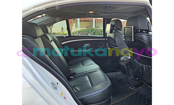 Buy Import BMW R1200GS Adventure White Bike in Import - Dubai in Bandundu Buy Import BMW R1200GS Adventure White Bike in Import - Dubai in Bandundu