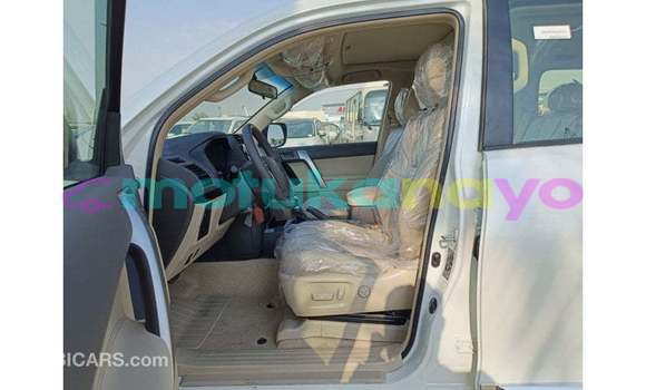 Buy Import Toyota Prado White Car in Import - Dubai in Bandundu Buy Import Toyota Prado White Car in Import - Dubai in Bandundu