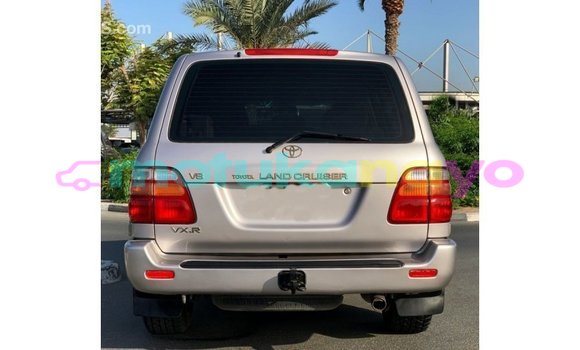 Buy Import Toyota Land Cruiser Other Car in Import - Dubai in Bandundu Buy Import Toyota Land Cruiser Other Car in Import - Dubai in Bandundu