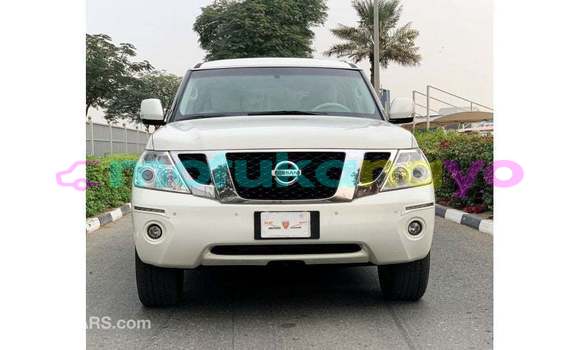 Acheter Import Voiture Nissan Patrol Blanc à Import - Dubai, Bandundu Acheter Import Voiture Nissan Patrol Blanc à Import - Dubai, Bandundu