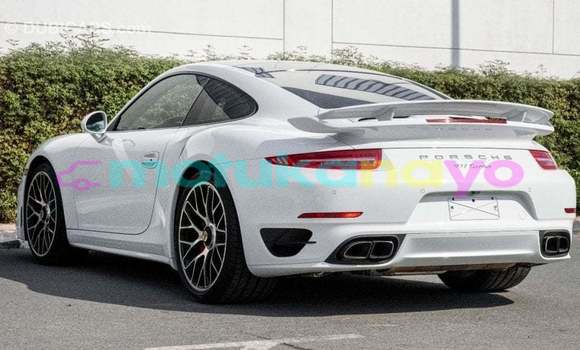 Acheter Import Voiture Porsche 911 Blanc à Import - Dubai, Bandundu Acheter Import Voiture Porsche 911 Blanc à Import - Dubai, Bandundu