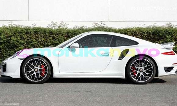 Acheter Import Voiture Porsche 911 Blanc à Import - Dubai, Bandundu Acheter Import Voiture Porsche 911 Blanc à Import - Dubai, Bandundu