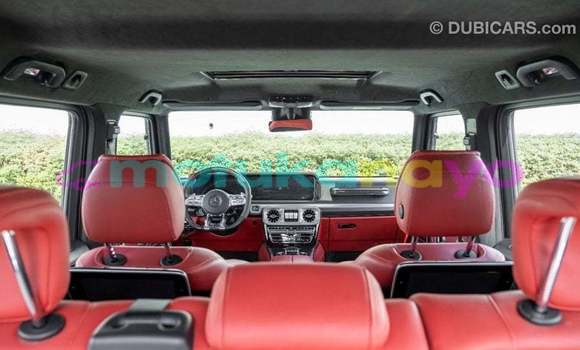 Buy Import Mercedes-Benz 190 (W201) White Car in Import - Dubai in Bandundu Buy Import Mercedes-Benz 190 (W201) White Car in Import - Dubai in Bandundu