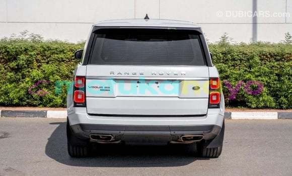 Acheter Import Voiture Land Rover Range Rover Blanc à Import - Dubai, Bandundu Acheter Import Voiture Land Rover Range Rover Blanc à Import - Dubai, Bandundu