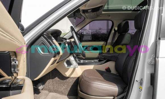 Buy Import Land Rover Range Rover White Car in Import - Dubai in Bandundu Buy Import Land Rover Range Rover White Car in Import - Dubai in Bandundu