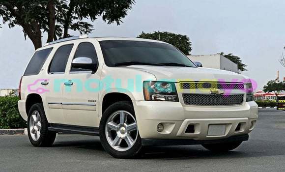 Buy Import Chevrolet Tahoe White Car in Import - Dubai in Bandundu Buy Import Chevrolet Tahoe White Car in Import - Dubai in Bandundu