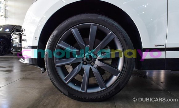 Buy Import Land Rover Range Rover White Car in Import - Dubai in Bandundu Buy Import Land Rover Range Rover White Car in Import - Dubai in Bandundu