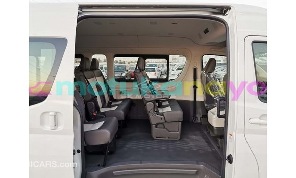 Buy Import Toyota Hiace White Car in Import - Dubai in Bandundu Buy Import Toyota Hiace White Car in Import - Dubai in Bandundu
