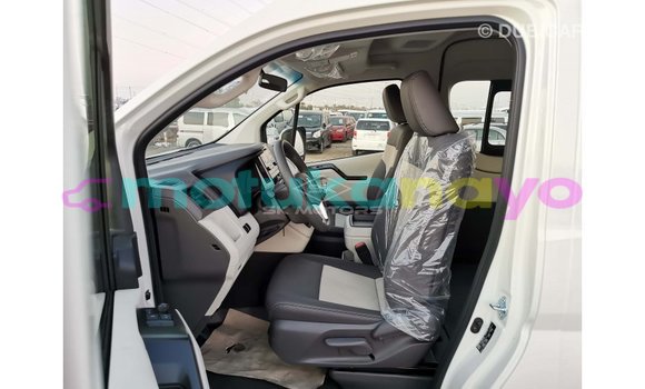 Buy Import Toyota Hiace White Car in Import - Dubai in Bandundu Buy Import Toyota Hiace White Car in Import - Dubai in Bandundu