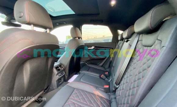 Buy Import Audi Q5 Beige Car in Import - Dubai in Bandundu Buy Import Audi Q5 Beige Car in Import - Dubai in Bandundu