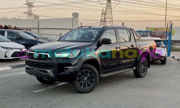 Buy Import Toyota Hilux Black Car in Import - Dubai in Bandundu Buy Import Toyota Hilux Black Car in Import - Dubai in Bandundu