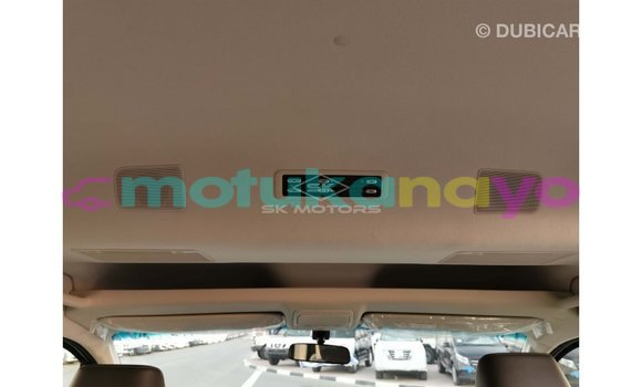 Buy Import Toyota Hiace White Car in Import - Dubai in Bandundu Buy Import Toyota Hiace White Car in Import - Dubai in Bandundu