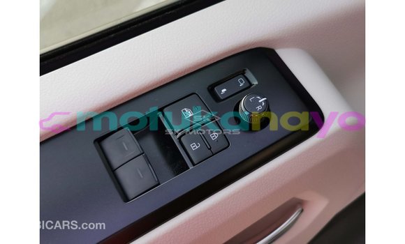 Buy Import Toyota Hiace White Car in Import - Dubai in Bandundu Buy Import Toyota Hiace White Car in Import - Dubai in Bandundu