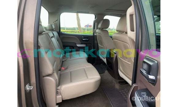 Acheter Import Voiture Chevrolet Silverado Marron à Import - Dubai, Bandundu Acheter Import Voiture Chevrolet Silverado Marron à Import - Dubai, Bandundu