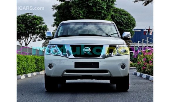 Buy Import Nissan Patrol White Car in Import - Dubai in Bandundu Buy Import Nissan Patrol White Car in Import - Dubai in Bandundu