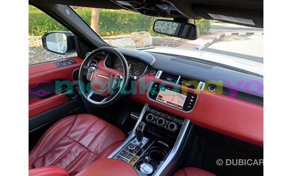 Acheter Import Voiture Land Rover Range Rover Blanc à Import - Dubai, Bandundu Acheter Import Voiture Land Rover Range Rover Blanc à Import - Dubai, Bandundu