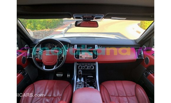 Acheter Import Voiture Land Rover Range Rover Blanc à Import - Dubai, Bandundu Acheter Import Voiture Land Rover Range Rover Blanc à Import - Dubai, Bandundu