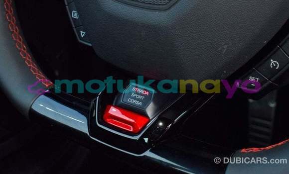 Acheter Import Voiture Lamborghini Centanario Rouge à Import - Dubai, Bandundu Acheter Import Voiture Lamborghini Centanario Rouge à Import - Dubai, Bandundu