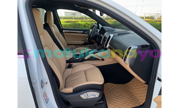 Buy Import Porsche Cayman White Car in Import - Dubai in Bandundu Buy Import Porsche Cayman White Car in Import - Dubai in Bandundu