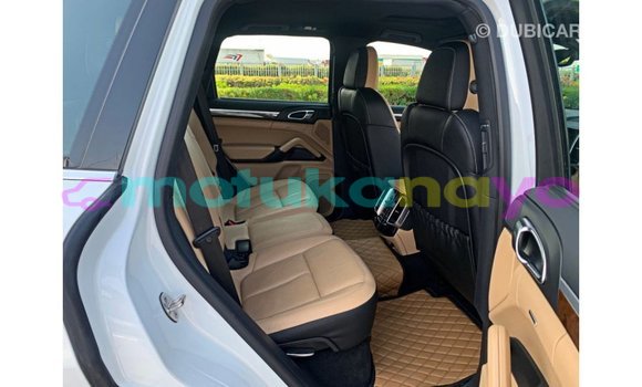 Buy Import Porsche Cayman White Car in Import - Dubai in Bandundu Buy Import Porsche Cayman White Car in Import - Dubai in Bandundu
