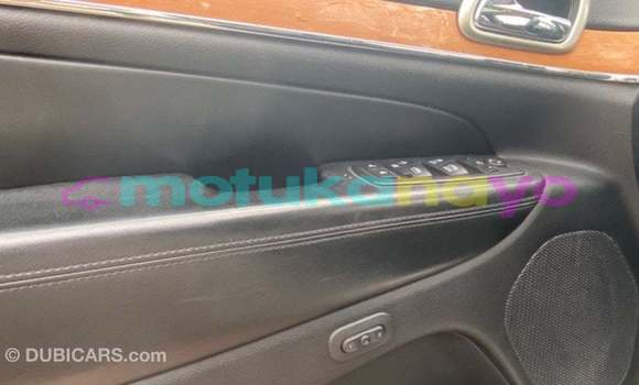 Buy Import Jeep Grand Cherokee White Car in Import - Dubai in Bandundu Buy Import Jeep Grand Cherokee White Car in Import - Dubai in Bandundu