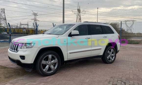 Buy Import Jeep Grand Cherokee White Car in Import - Dubai in Bandundu Buy Import Jeep Grand Cherokee White Car in Import - Dubai in Bandundu