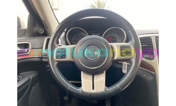 Buy Import Jeep Grand Cherokee White Car in Import - Dubai in Bandundu Buy Import Jeep Grand Cherokee White Car in Import - Dubai in Bandundu