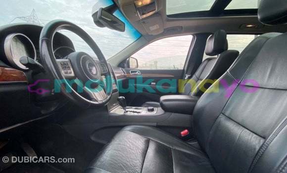 Buy Import Jeep Grand Cherokee White Car in Import - Dubai in Bandundu Buy Import Jeep Grand Cherokee White Car in Import - Dubai in Bandundu
