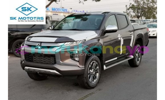 Acheter Import Voiture Mitsubishi L200 Marron à Import - Dubai, Bandundu