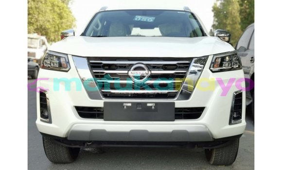 Buy Import Nissan Xterra White Car in Import - Dubai in Bandundu Buy Import Nissan Xterra White Car in Import - Dubai in Bandundu