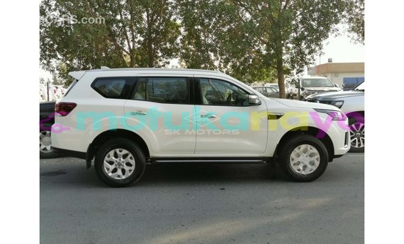 Buy Import Nissan Xterra White Car in Import - Dubai in Bandundu Buy Import Nissan Xterra White Car in Import - Dubai in Bandundu