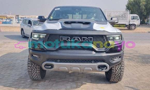 Buy Import Dodge RAM Black Car in Import - Dubai in Bandundu Buy Import Dodge RAM Black Car in Import - Dubai in Bandundu
