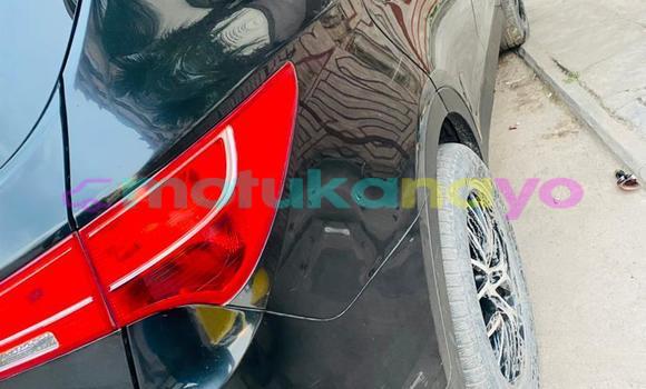 Acheter Occasion Voiture Hyundai Santa Fe Noir à Kinshasa, Kinshasa Acheter Occasion Voiture Hyundai Santa Fe Noir à Kinshasa, Kinshasa