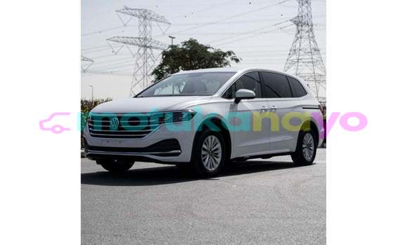 Buy Import Volkswagen TRUCK White Truck in Import - Dubai in Bandundu Buy Import Volkswagen TRUCK White Truck in Import - Dubai in Bandundu