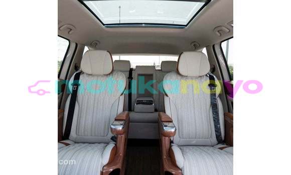 Buy Import Volkswagen TRUCK White Truck in Import - Dubai in Bandundu Buy Import Volkswagen TRUCK White Truck in Import - Dubai in Bandundu