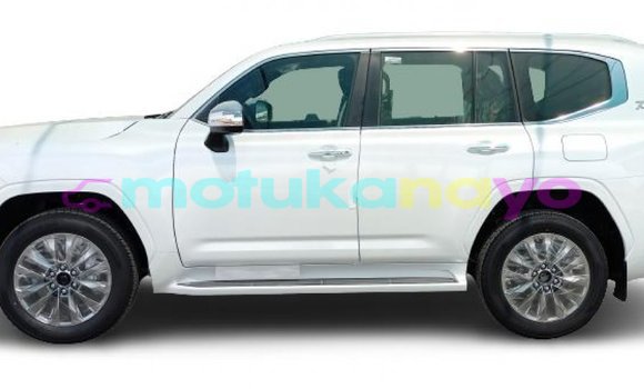 Acheter Import Voiture Toyota Land Cruiser Blanc à Import - Dubai, Bandundu Acheter Import Voiture Toyota Land Cruiser Blanc à Import - Dubai, Bandundu