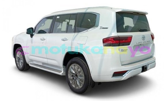 Acheter Import Voiture Toyota Land Cruiser Blanc à Import - Dubai, Bandundu Acheter Import Voiture Toyota Land Cruiser Blanc à Import - Dubai, Bandundu
