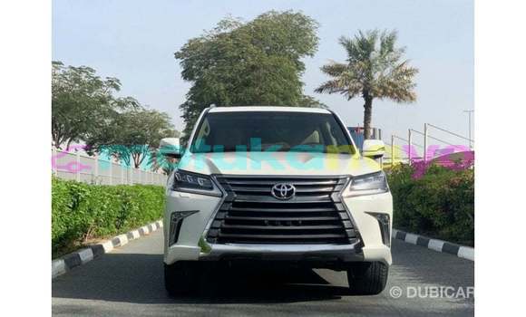Buy Import Toyota Land Cruiser White Car in Import - Dubai in Bandundu Buy Import Toyota Land Cruiser White Car in Import - Dubai in Bandundu