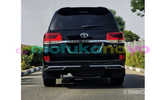 Acheter Import Voiture Toyota Land Cruiser Noir à Import - Dubai, Bandundu Acheter Import Voiture Toyota Land Cruiser Noir à Import - Dubai, Bandundu