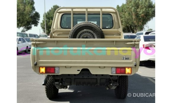 Buy Import Toyota Land Cruiser Beige Car in Import - Dubai in Bandundu Buy Import Toyota Land Cruiser Beige Car in Import - Dubai in Bandundu